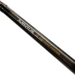 Guru Aventus Distance Feeder